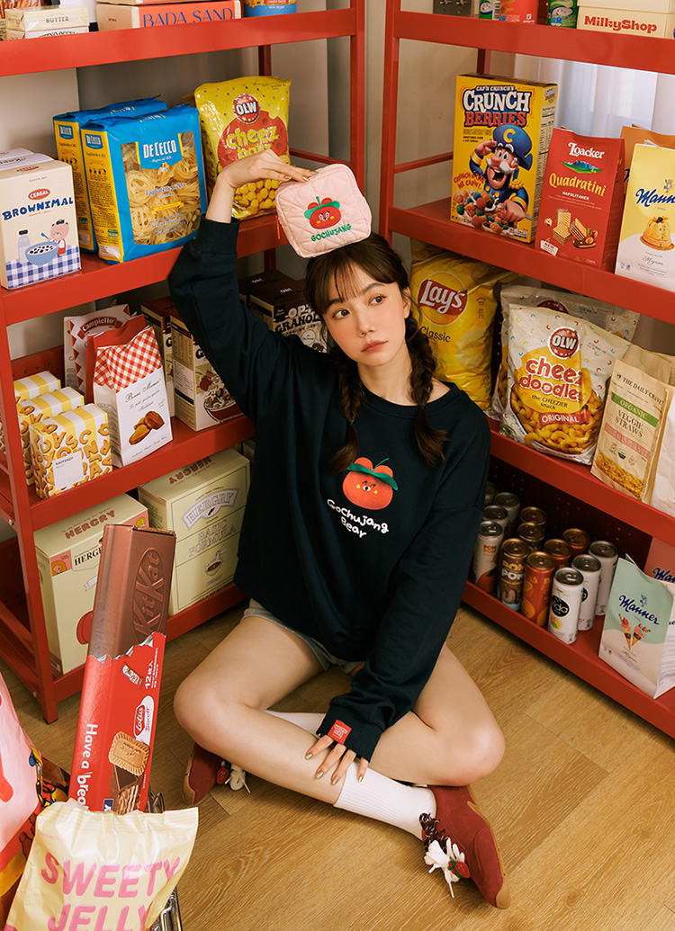 GraceGift Wasabi Bear聯名 辣椒醬熊 格紋鋪棉收納包 粉色 實拍圖