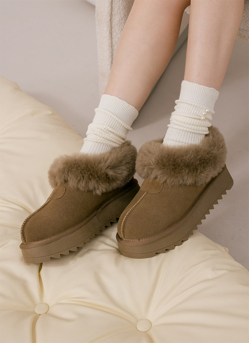 GraceGift 顯瘦雪靴