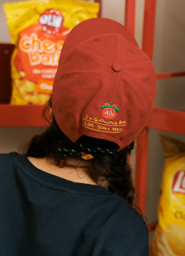 GraceGift Wasabi Bear聯名 辣椒醬熊 拉繩調節電繡棒球帽 正紅色
