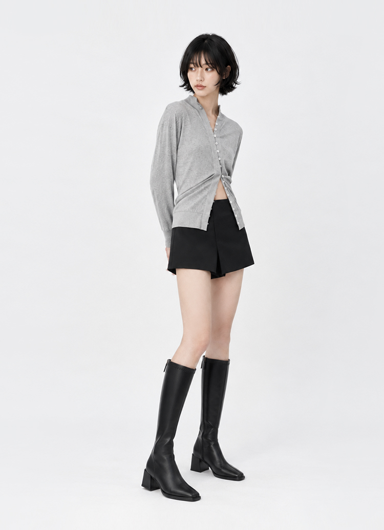 GraceGift平價女鞋 完美比例質感剪裁方頭低跟長筒靴 黑色