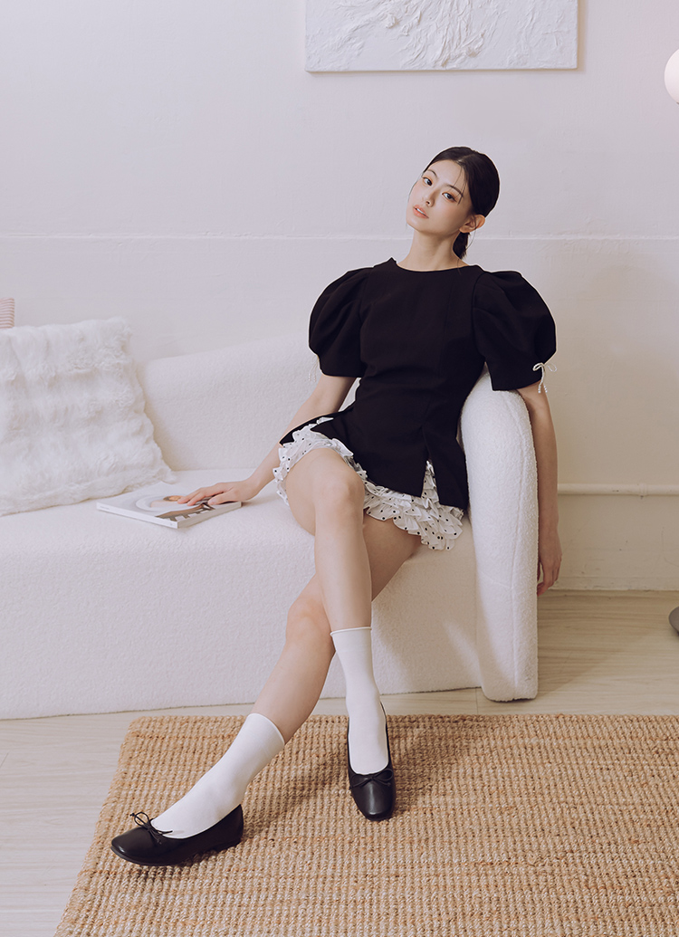 GraceGift平價女鞋 時尚秀場 方圓頭 法式經典蝴蝶結芭蕾舞平底娃娃鞋 黑色