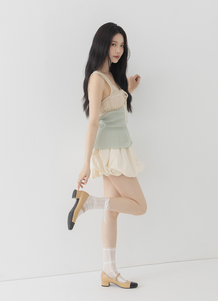 GraceGift平價女鞋 時尚秀場 圓頭 經典法式雙色小香風低跟瑪莉珍鞋  淺駝色