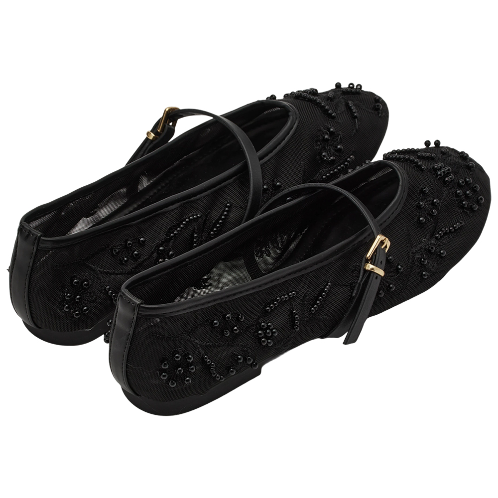 GraceGift平價女鞋 時尚秀場 圓頭 浪漫珍珠繡花網紗平底瑪莉珍鞋 黑色