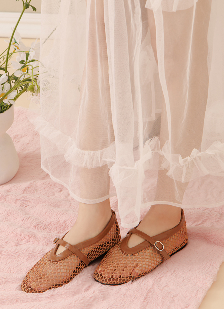 GraceGift 平價女鞋 個性網面 細閃芭蕾舞娃娃鞋 棕色 平底娃娃鞋 實拍圖