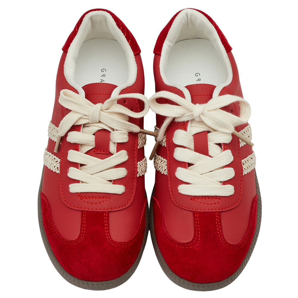 GraceGift 平價女鞋 復古摩登 真皮拼接薄底德訓鞋 附柔光紗帶 正紅色 實品圖