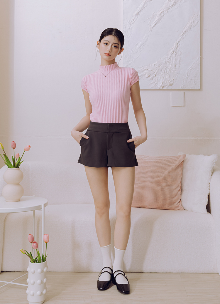 GraceGift平價女鞋 時尚秀場 方圓頭 瑪黑穿搭小花扣環雙帶中跟瑪莉珍鞋 黑色