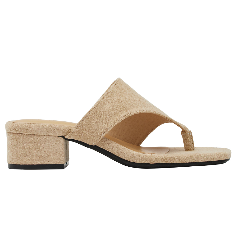 GraceGift 平價女鞋 時尚秀場 方頭 極簡美學柔感人字中跟拖鞋 淺駝色