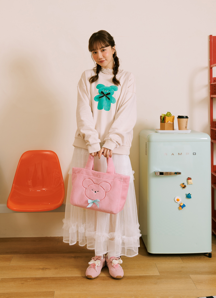 Grace Gift 平價女鞋 Wasabi Bear 聯名 粉芥末熊 格紋絨毛電繡 托特包 粉紅色 實拍圖