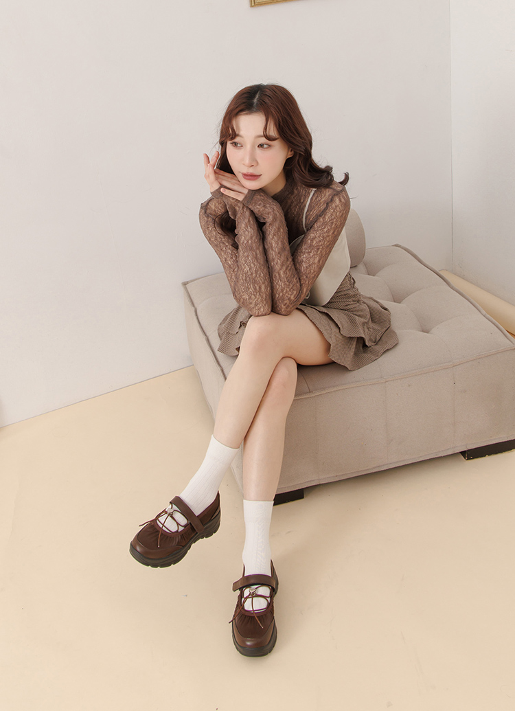 GraceGift平價女鞋 愛心 交叉繫繩 輕量厚底 芭蕾舞運動鞋 咖啡色