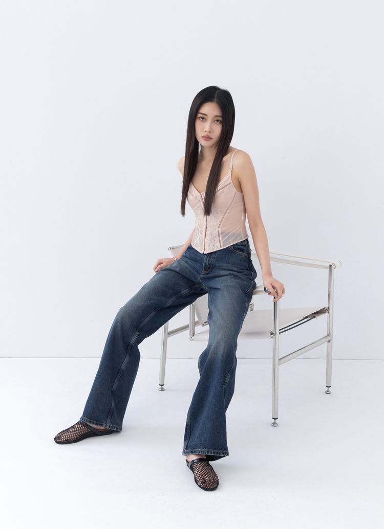 GraceGift平價女鞋 時尚秀場 圓頭 時髦編網透感平底穆勒拖鞋 黑色
