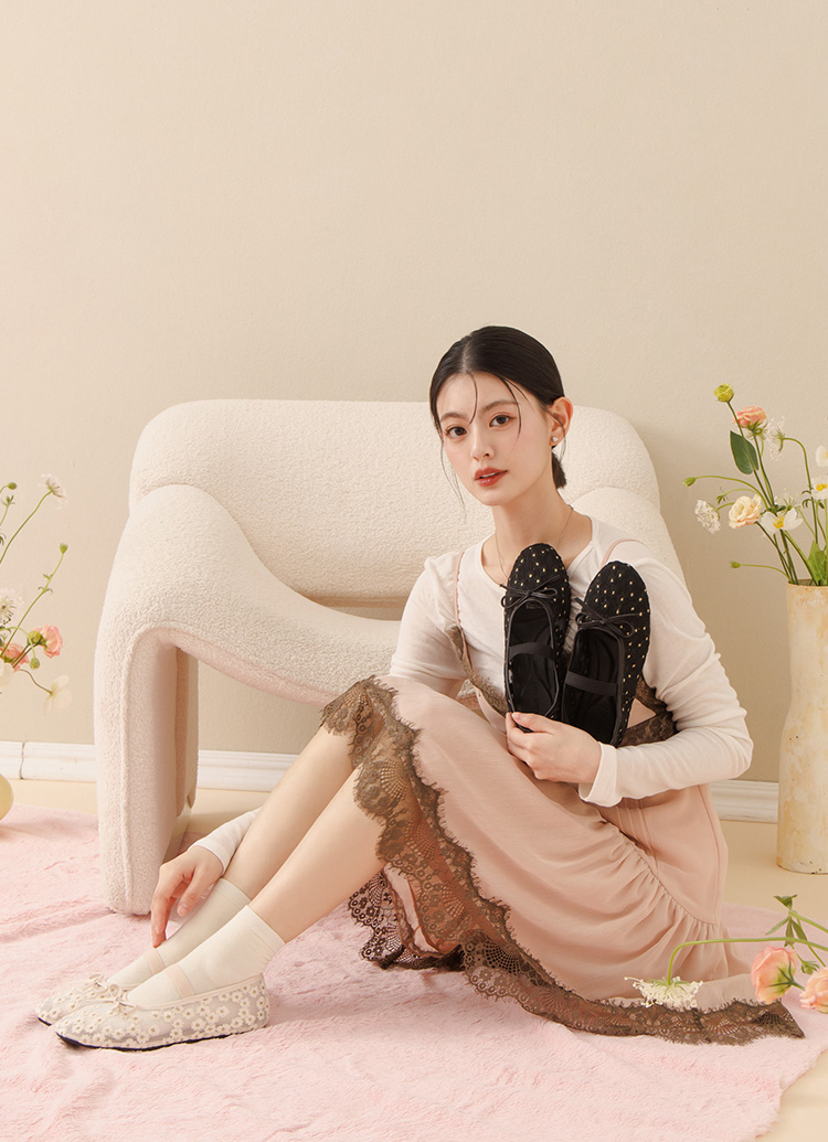 GraceGift平價女鞋 春日花園 蝴蝶結網紗 平底瑪莉珍鞋 黑色