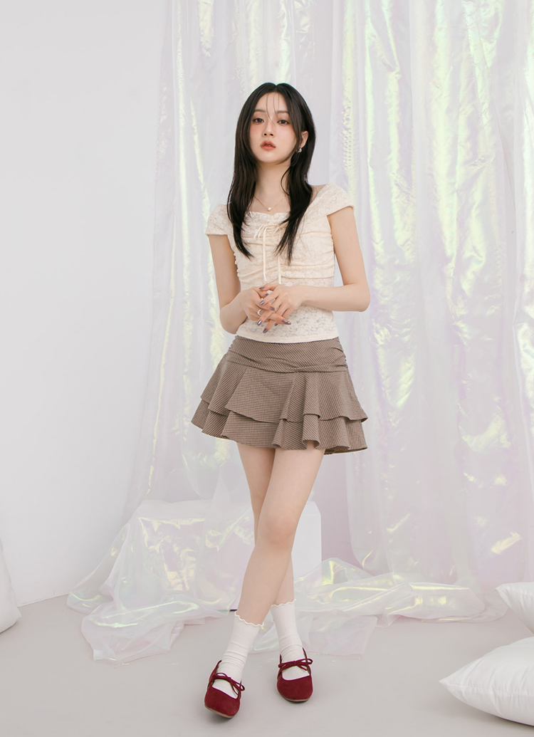 GraceGift平價女鞋 時尚秀場 圓頭 日常可愛感蝴蝶結瑪莉珍內增高平底鞋 深紅色