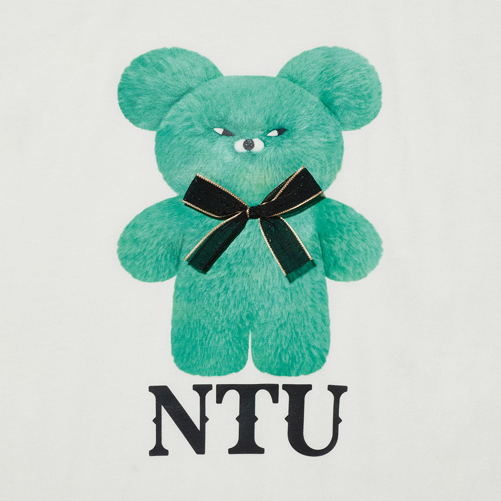 GraceGift Wasabi Bear聯名 Wasabi Bear X NTU芥末熊蝴蝶結印花情侶短袖T恤 藍綠色