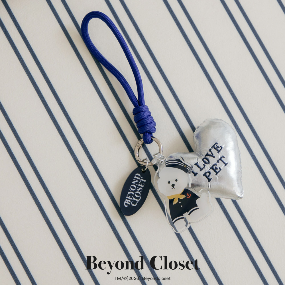 韓國Beyond Closet深藍水手比熊犬愛心鑰匙圈，充棉愛心電繡吊飾與品牌壓克力吊牌
