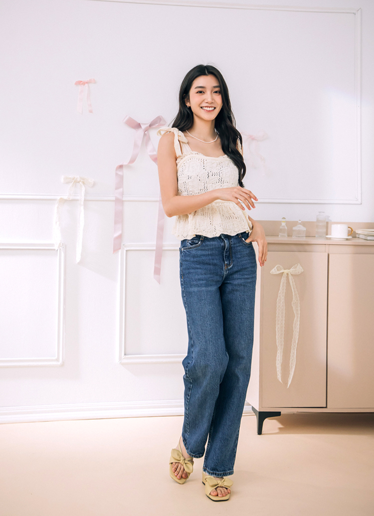 GraceGift平價女鞋 時尚秀場 方頭 日雜感蝴蝶結寬帶低跟拖鞋 淺黃色