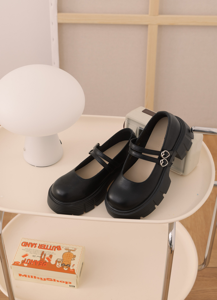 GraceGift 平價女鞋 日系學院 2WAY愛心雙帶輕量瑪莉珍鞋 黑漆 厚底瑪莉珍鞋