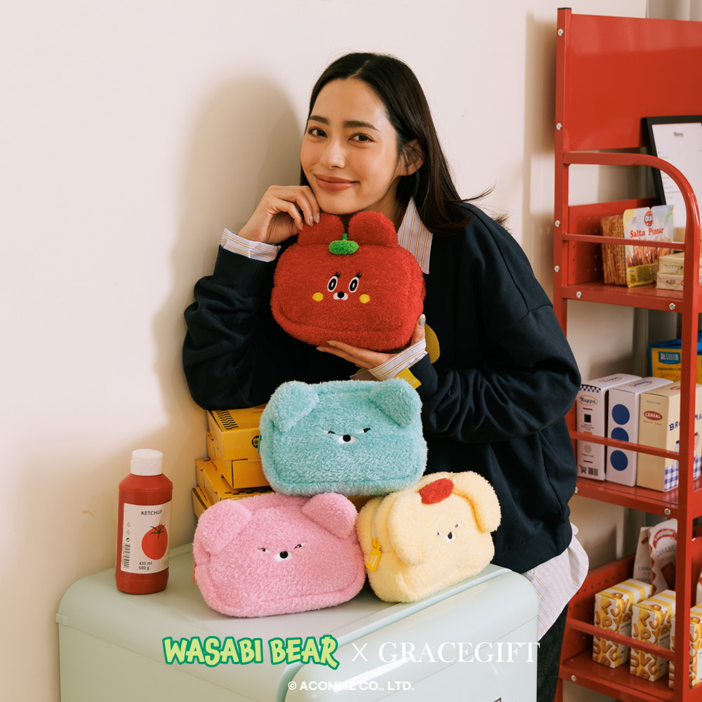 GraceGift Wasabi Bear聯名 黃芥末熊 格紋絨毛化妝包 黃色 實拍圖