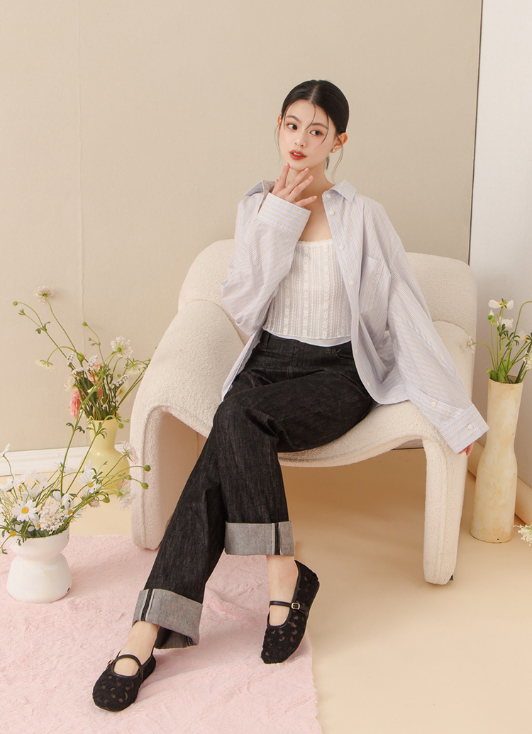 GraceGift平價女鞋 法式少女 蕾絲花朵 透膚平底 瑪莉珍鞋 黑色