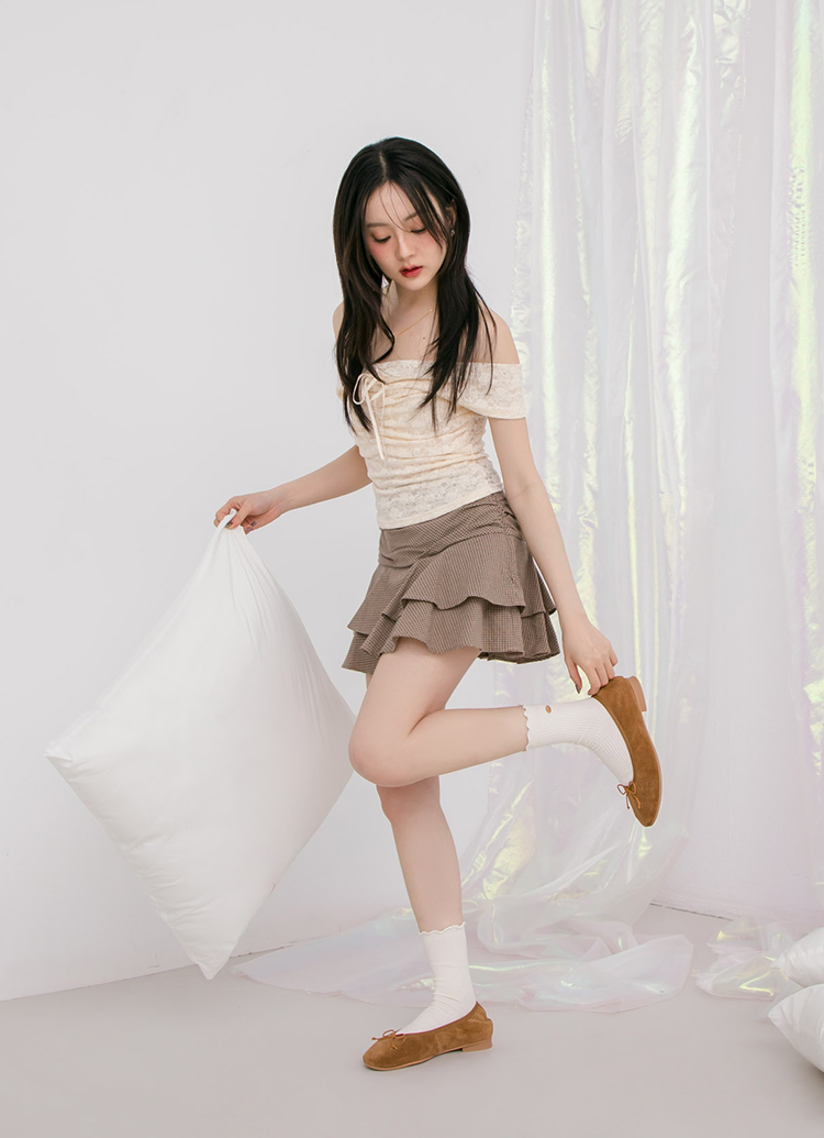 GraceGift平價女鞋 時尚秀場 圓頭 法式訂製全真皮鞋墊絨面芭蕾平底娃娃鞋 咖色
