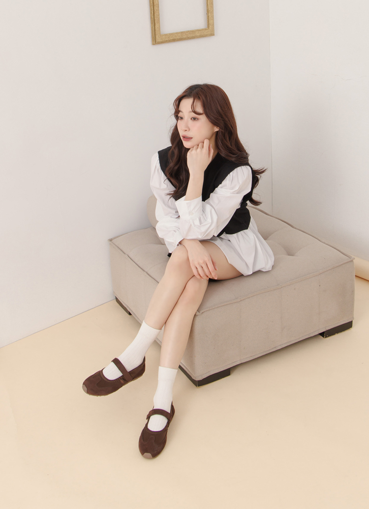 GraceGift平價女鞋 輕盈芭蕾 緞面拚接 芭蕾舞運動鞋 咖啡色