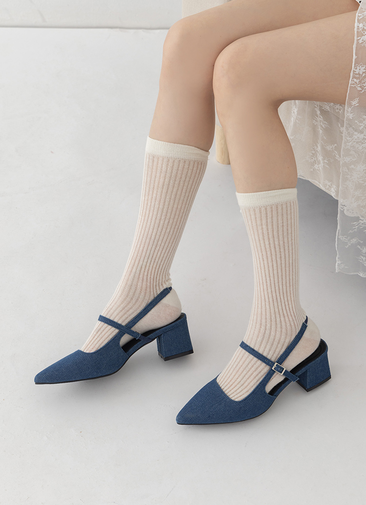 GraceGift平價女鞋 時尚秀場 尖頭  韓系尖頭通勤百搭後空低跟鞋 牛仔