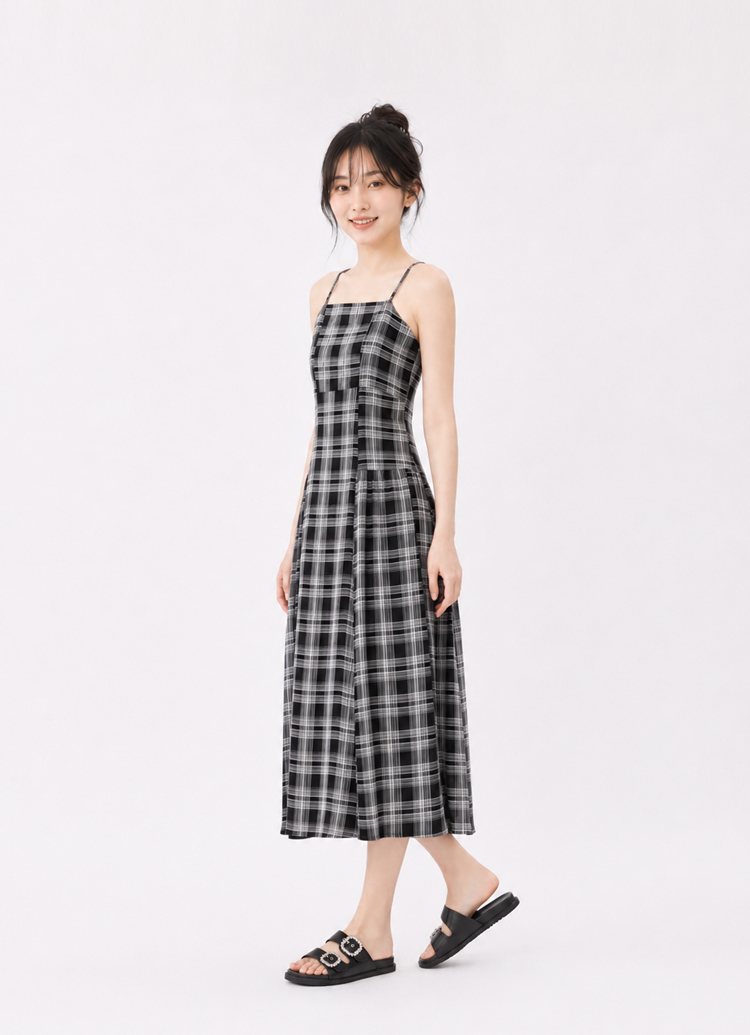 GraceGift平價女鞋 晶鑽方釦質感合成皮革雙帶厚底涼鞋 黑