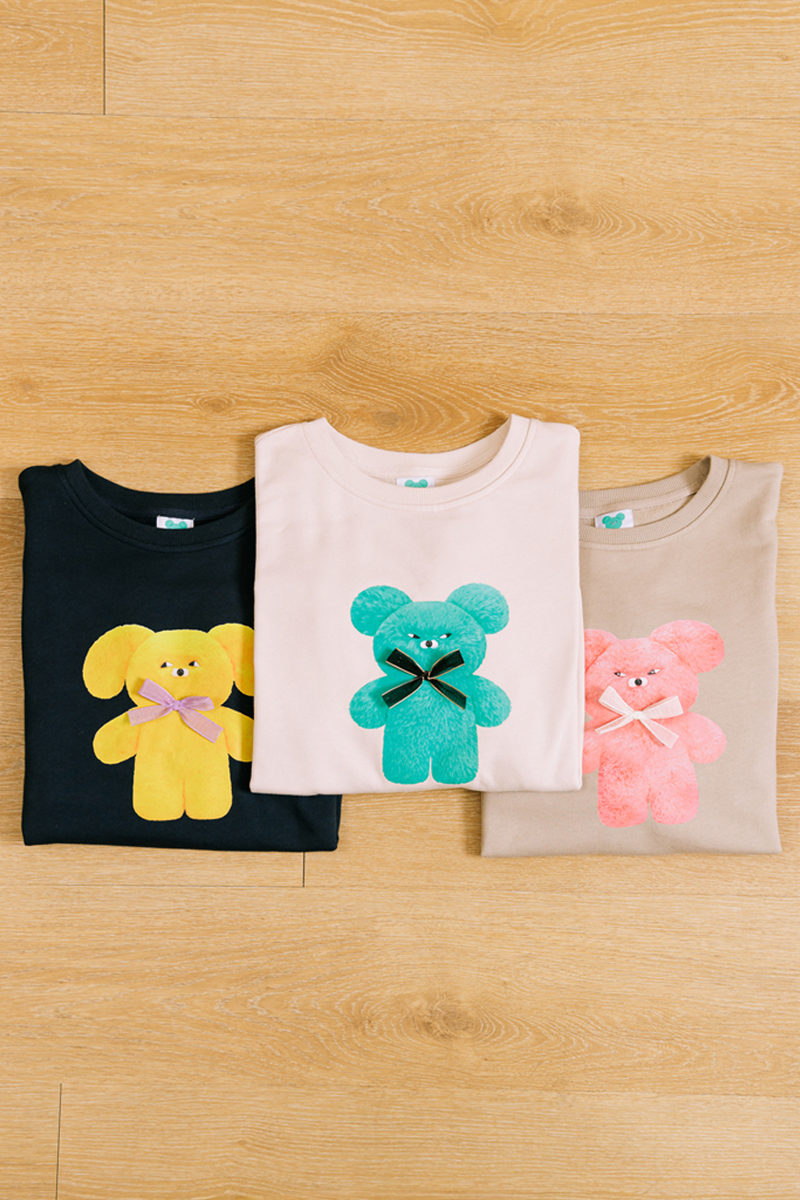 Wasabi Bear-粉芥末熊蝴蝶結撞色印花大學T