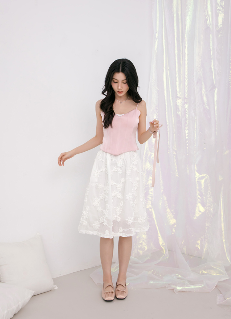 GraceGift平價女鞋 時尚秀場 方頭 法式芭蕾精緻抓皺方頭緞面平底瑪莉珍鞋 粉色