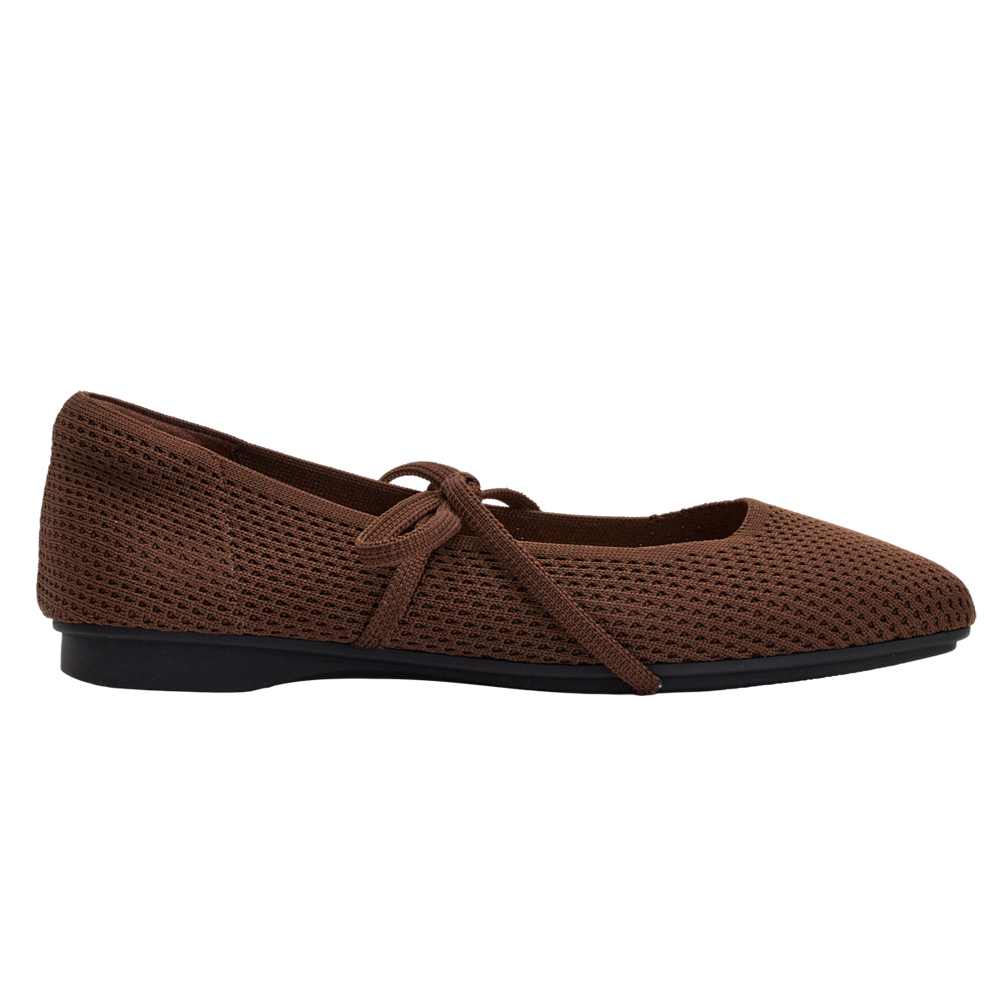 GraceGift芭蕾舞鞋咖針織網布鞋面搭配蝴蝶結綁帶平底設計