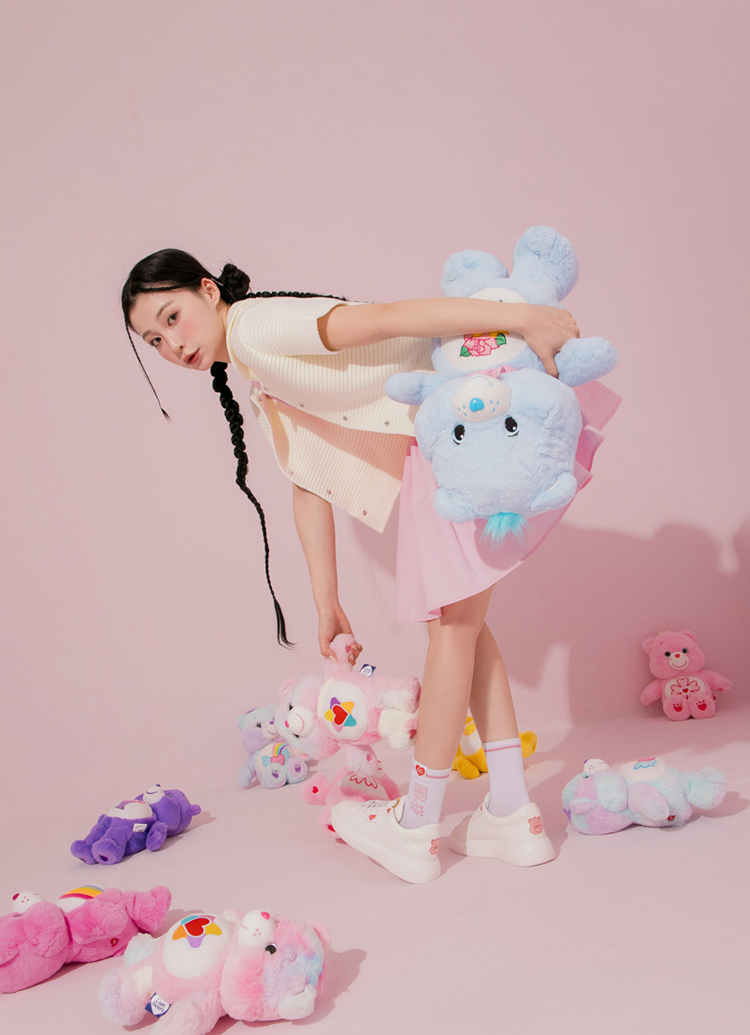 GraceGift Care Bears聯名 樂觀小熊 電繡彩虹輕量小白鞋 粉紅色 實品圖
