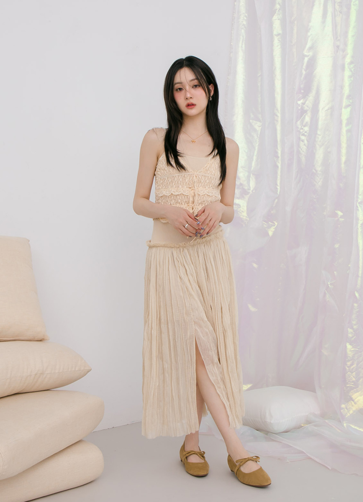 GraceGift平價女鞋 時尚秀場 圓頭 日常可愛感蝴蝶結瑪莉珍內增高平底鞋 駝色