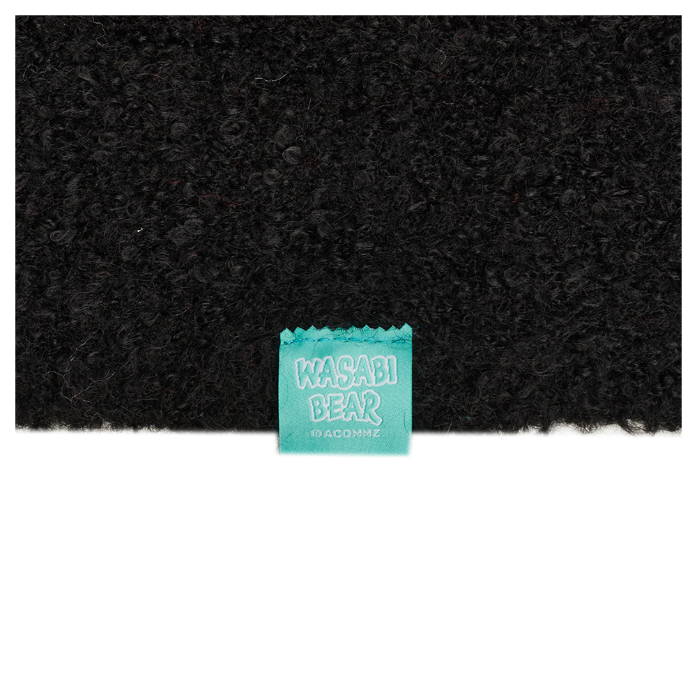 GraceGift Wasabi Bear聯名 芥末熊 顆粒仿羊毛流蘇圍巾 黑色 實拍圖