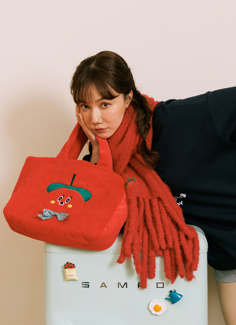 Grace Gift 平價女鞋 Wasabi Bear 聯名 辣椒醬熊 格紋絨毛電繡 托特包 正紅色 實拍圖