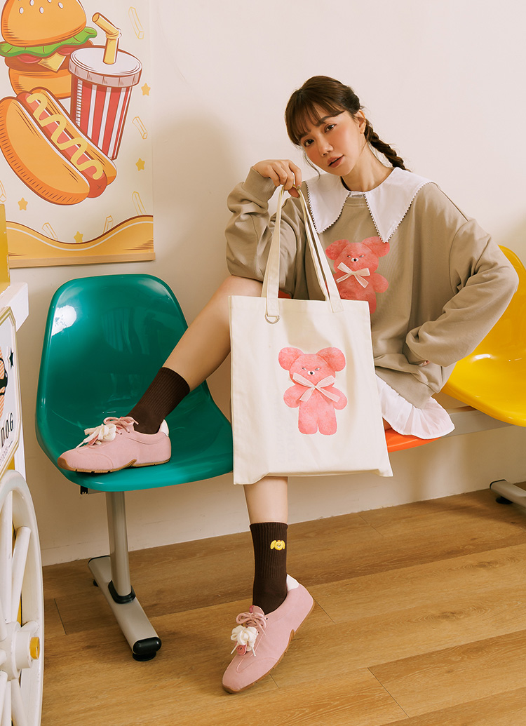 GraceGift  Wasabi Bear聯名 芥末熊 黃芥末熊螺紋電繡中筒襪 咖色