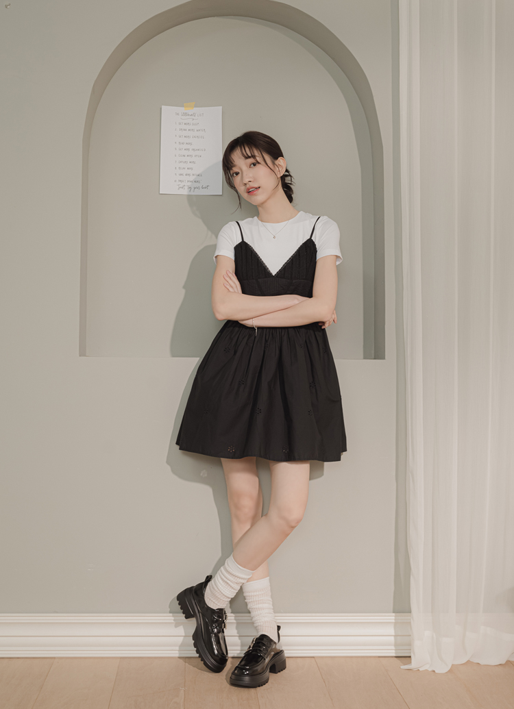 GraceGift平價女鞋 復古圓頭 雙釦帶 輕量 厚底樂福鞋 黑