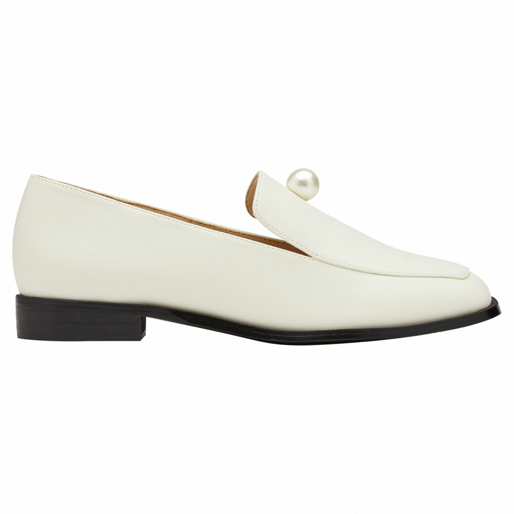 奕潔聯名-柔光珍珠方頭低跟樂福小皮鞋 米白