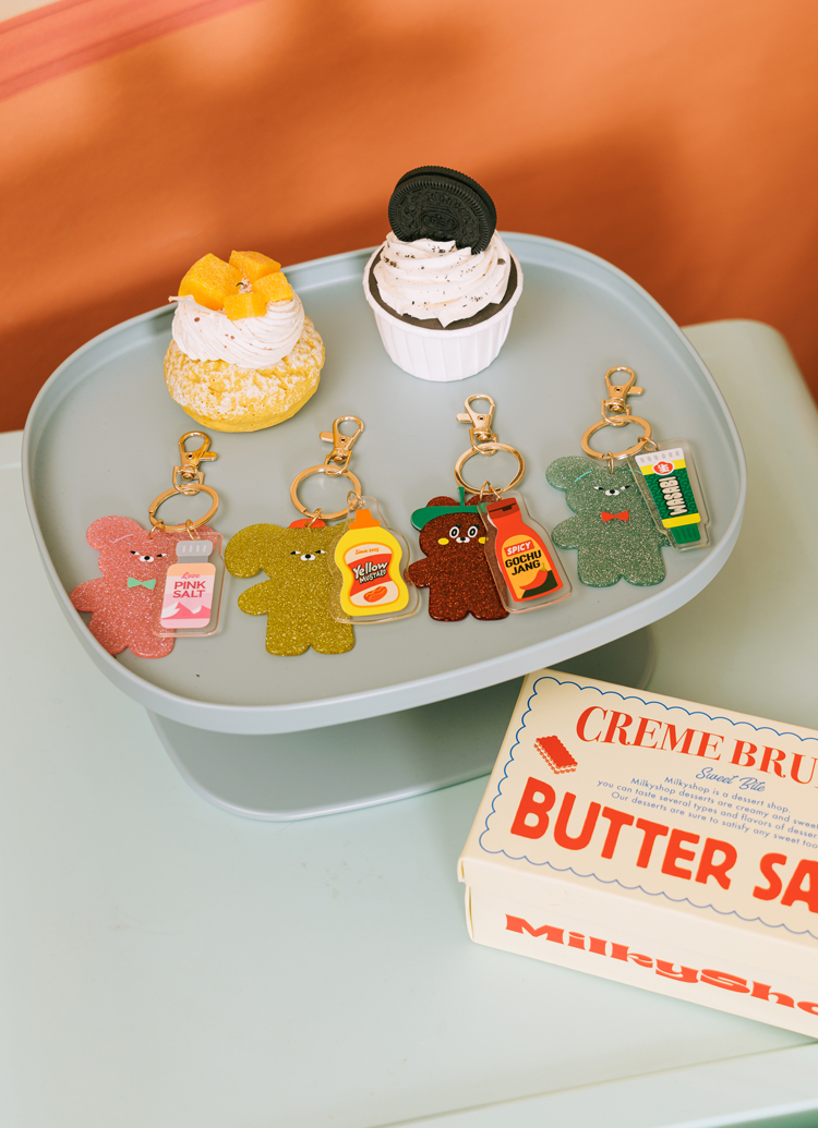GraceGift Wasabi Bear聯名 繽紛閃粉系列壓克力鑰匙圈盲盒