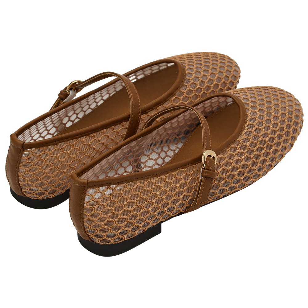 GraceGift平價女鞋 名人時尚 透膚網面 平底瑪莉珍鞋 棕色