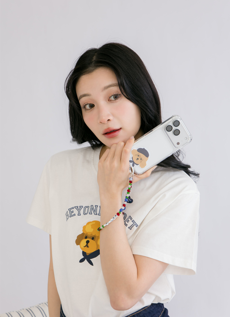 韓國Beyond Closet Y2K串珠貝雷帽貴賓狗手機掛繩，搭配彩色串珠與造型手機墊片