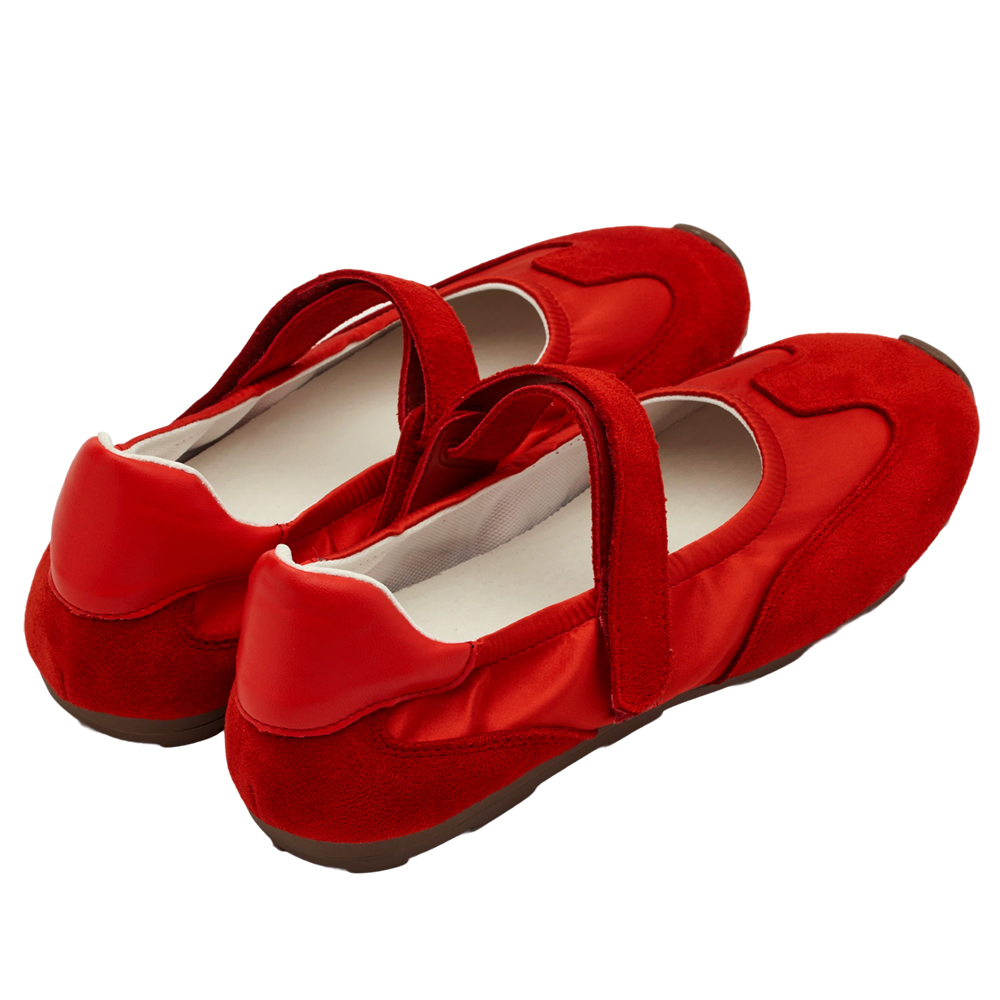 GraceGift平價女鞋 輕盈芭蕾 緞面拚接 芭蕾舞運動鞋 紅色