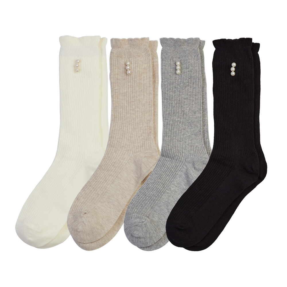 夢幻木耳邊珍珠中筒襪 米白