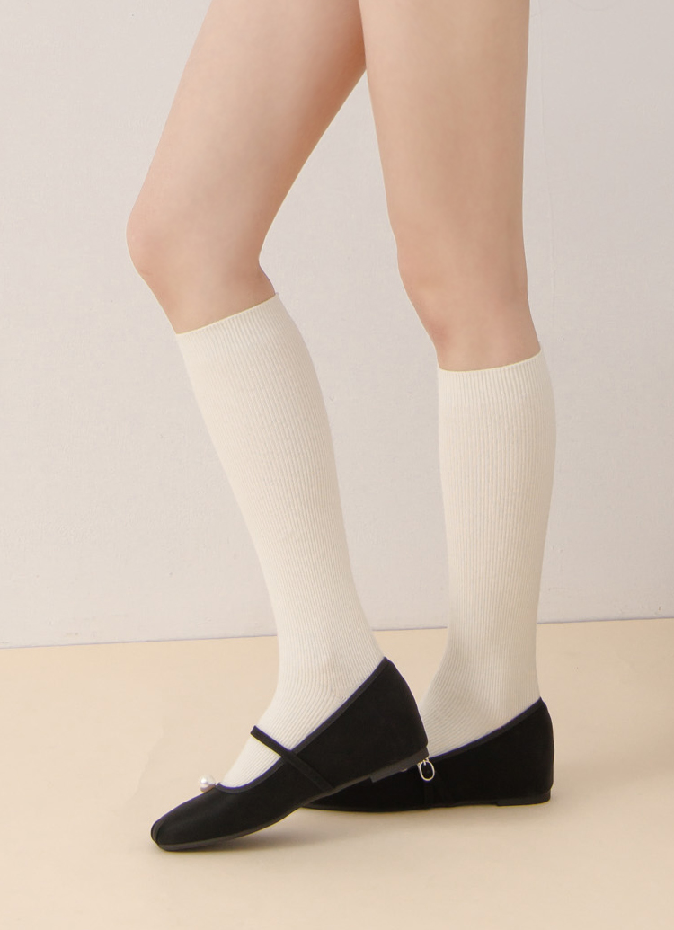 GraceGift平價女鞋 簡約珍珠 方頭撞色 內增高 瑪莉珍鞋 黑色