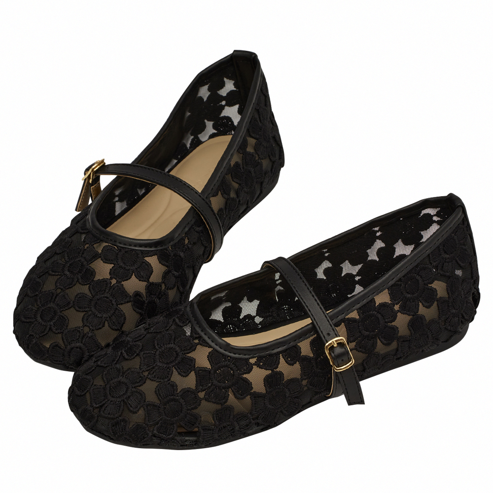 GraceGift平價女鞋 法式少女 蕾絲花朵 透膚平底 瑪莉珍鞋 黑色