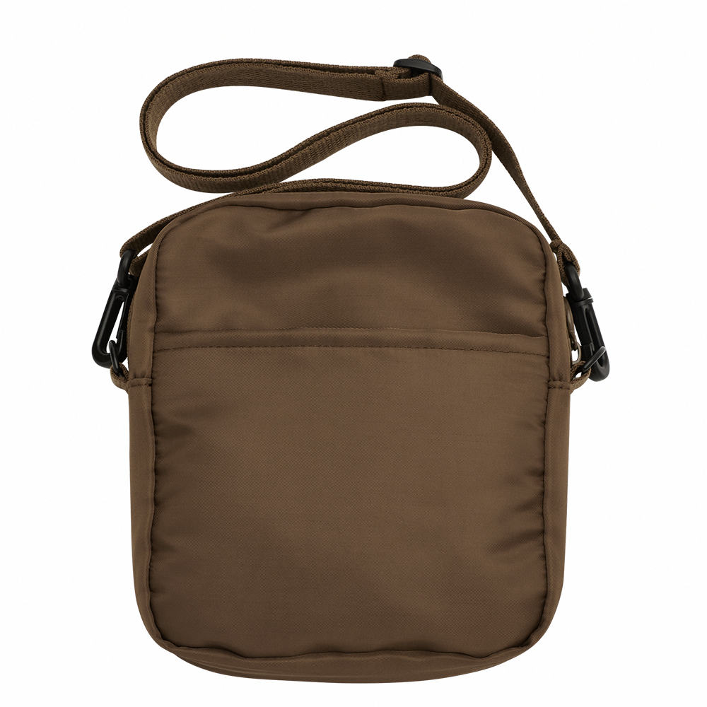 GraceGift Wasabi Bear聯名 黃芥末熊 熊雙層斜背尼龍隨身包 咖色 實拍圖