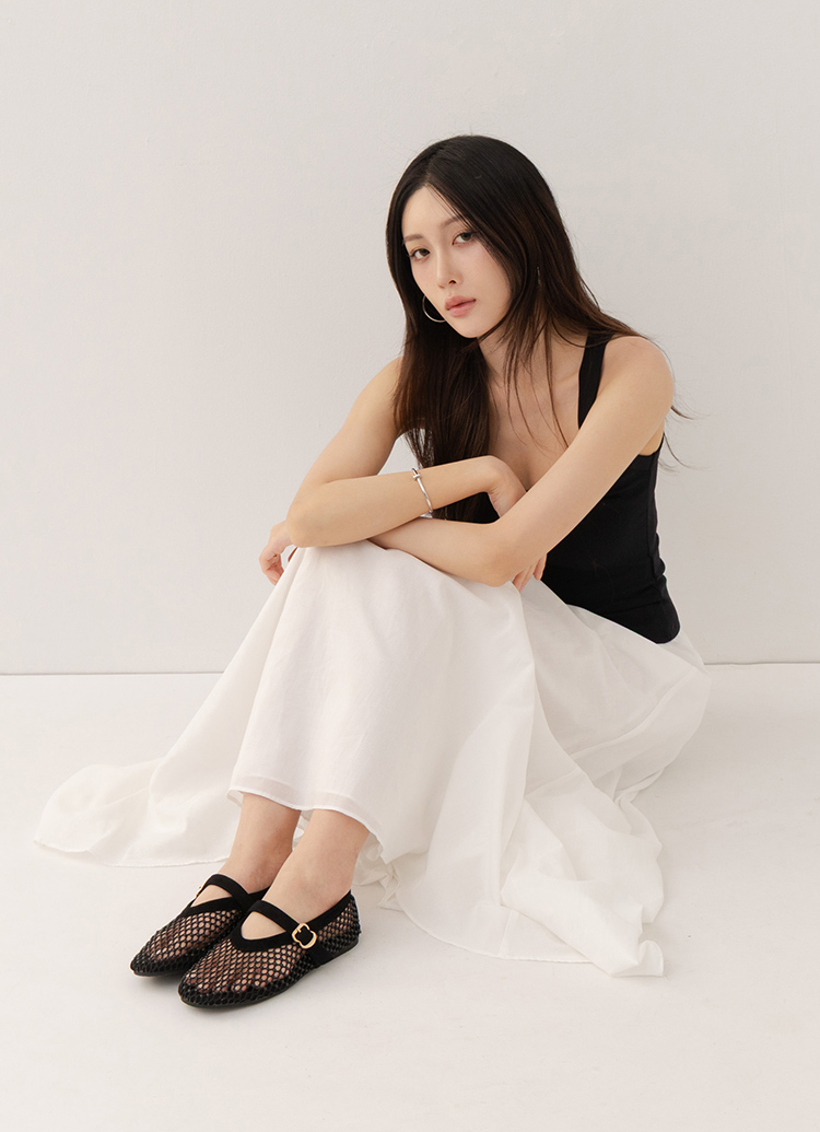 GraceGift平價女鞋 黑色柔光珍珠漁網圓頭瑪莉珍芭蕾舞鞋