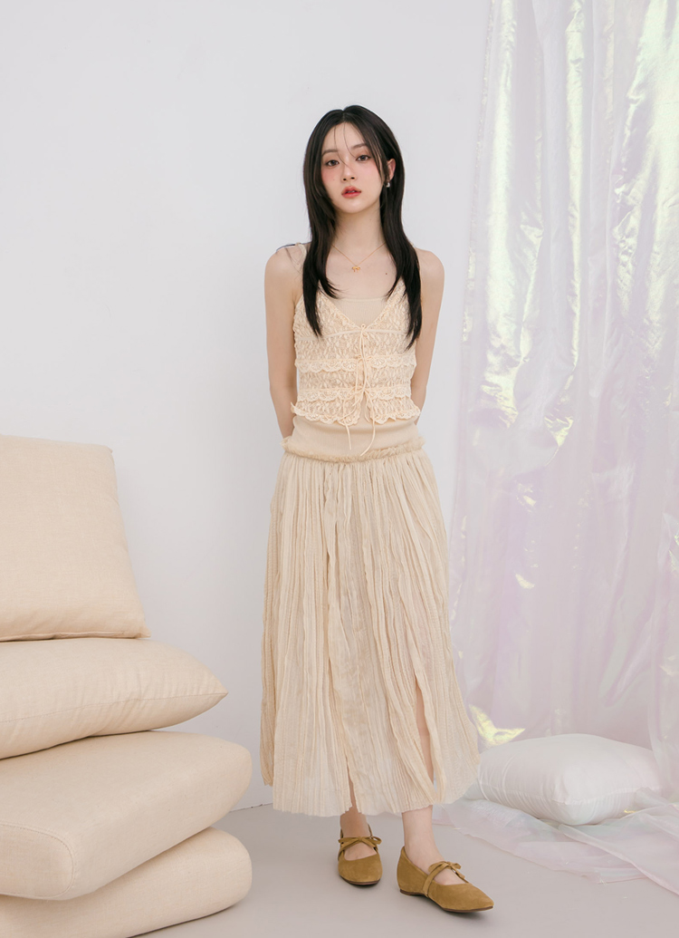 GraceGift平價女鞋 時尚秀場 圓頭 日常可愛感蝴蝶結瑪莉珍內增高平底鞋 駝色