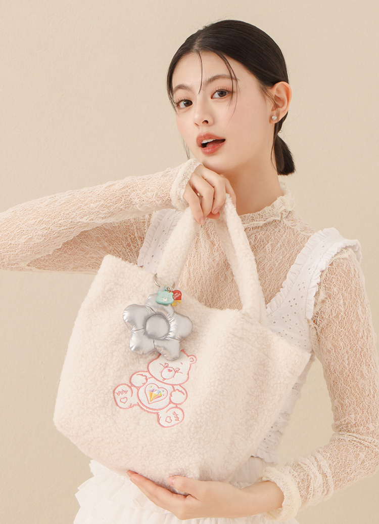 GraceGift CareBears聯名 牢騷小熊 Blossom系列 鋪棉小花鑰匙圈 淺藍