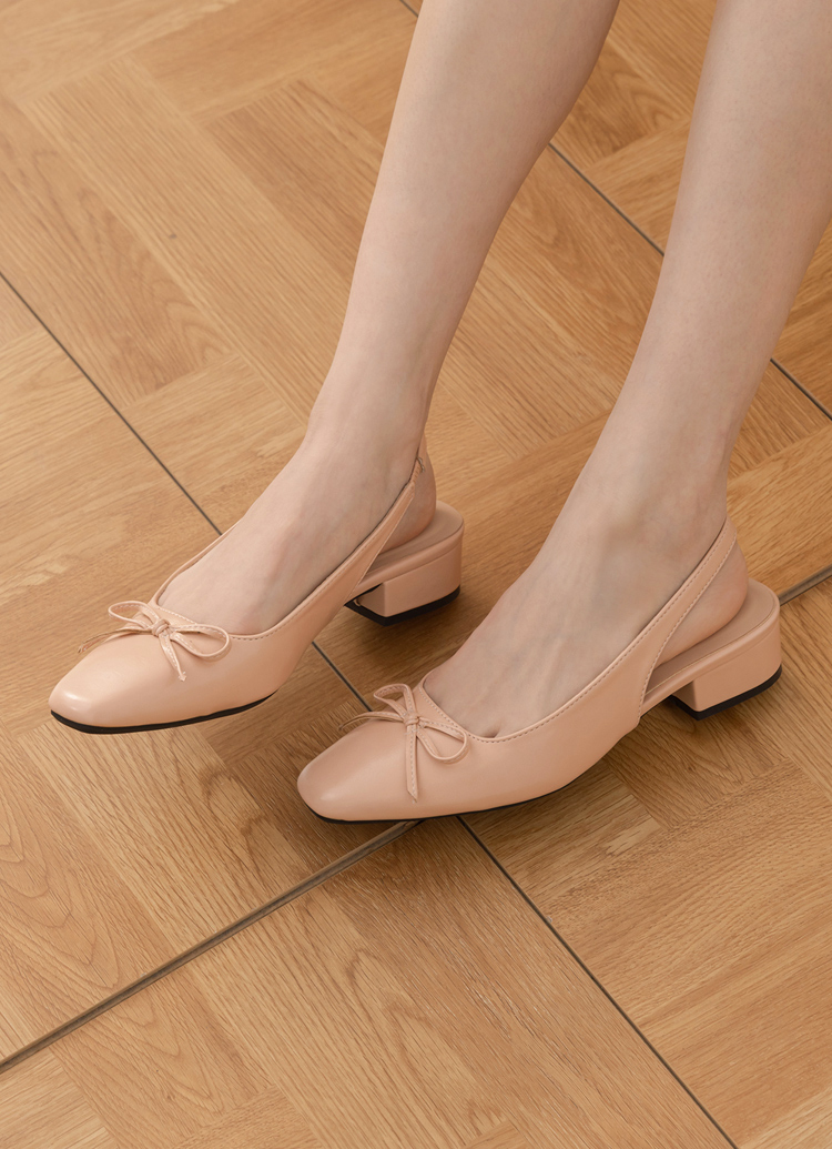 GraceGift平價女鞋 時尚秀場 方頭 韓系清新蝴蝶結後空跟鞋 粉紅色