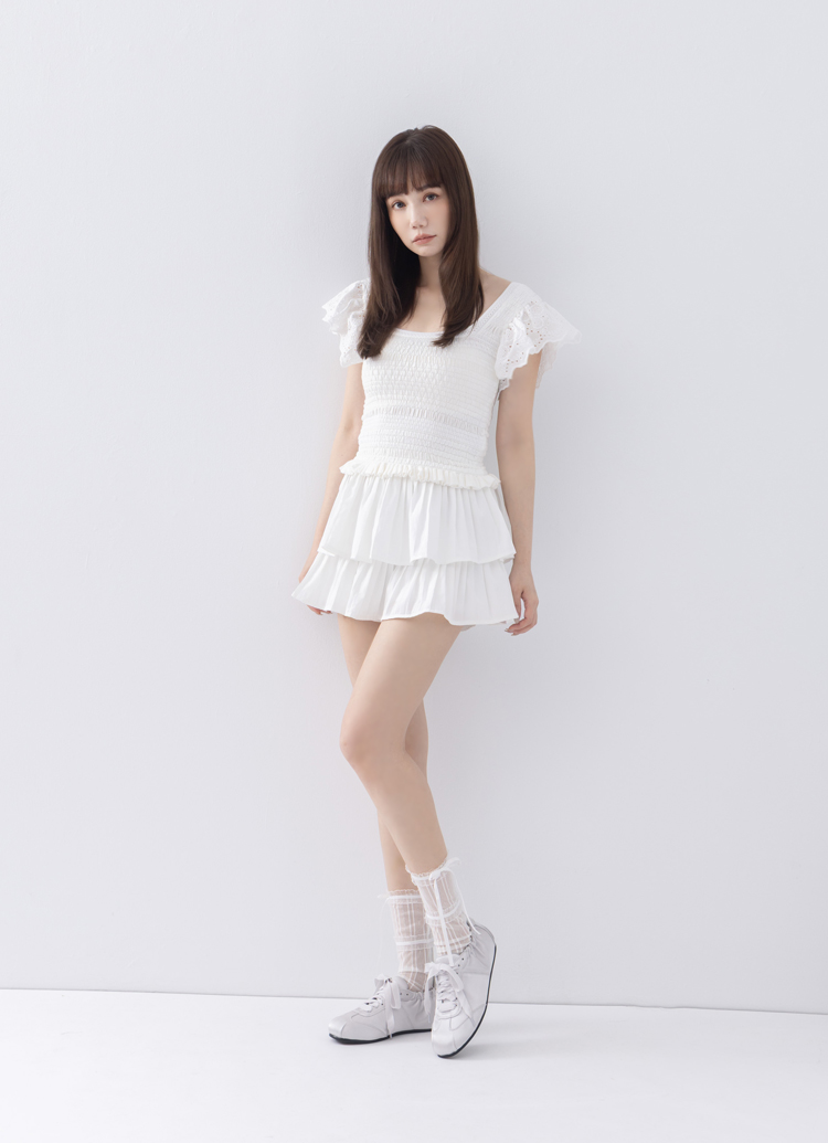 GraceGift平價女鞋 時尚秀場 圓頭 質感柔光緞面芭蕾舞薄底德訓鞋 灰色