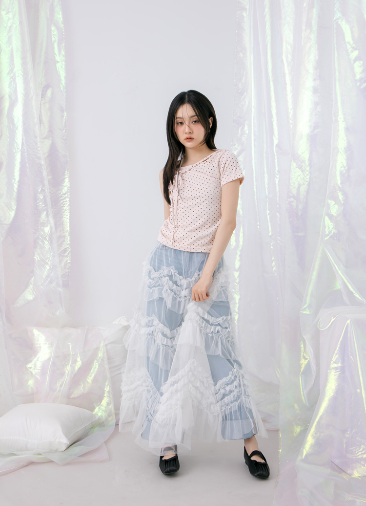 GraceGift平價女鞋 時尚秀場 方頭 法式芭蕾精緻抓皺方頭緞面平底瑪莉珍鞋 黑色